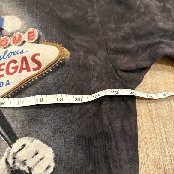 RARE SAMPLE The Mountain Graphic T Shirt XL Black Meowies Elvis Las Vegas 2015 - Picture 9 of 10